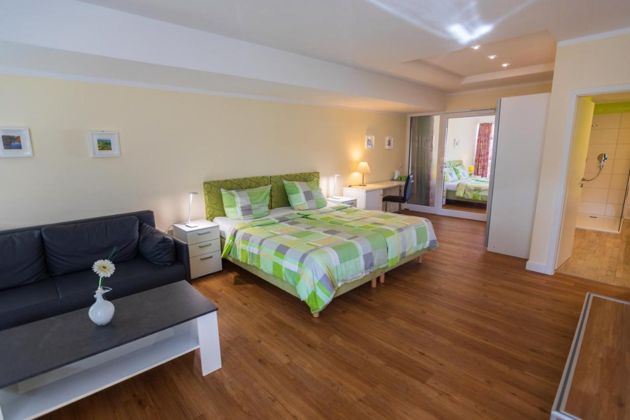 Landhotel Gillenfelder Hof Εξωτερικό φωτογραφία