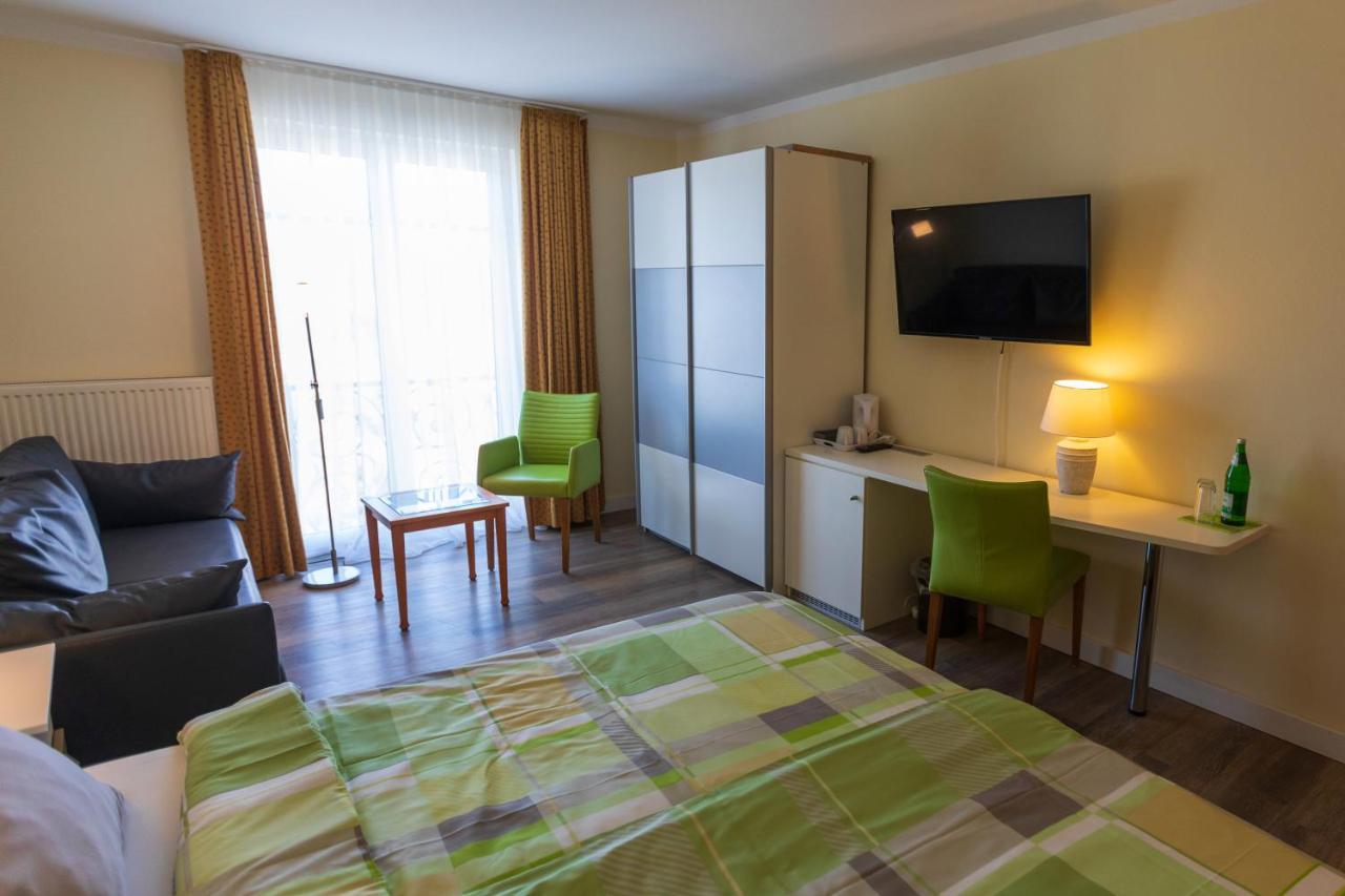 Landhotel Gillenfelder Hof Εξωτερικό φωτογραφία