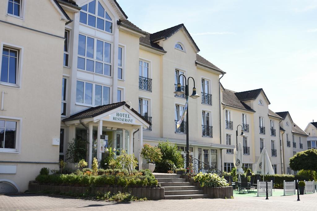 Landhotel Gillenfelder Hof Εξωτερικό φωτογραφία